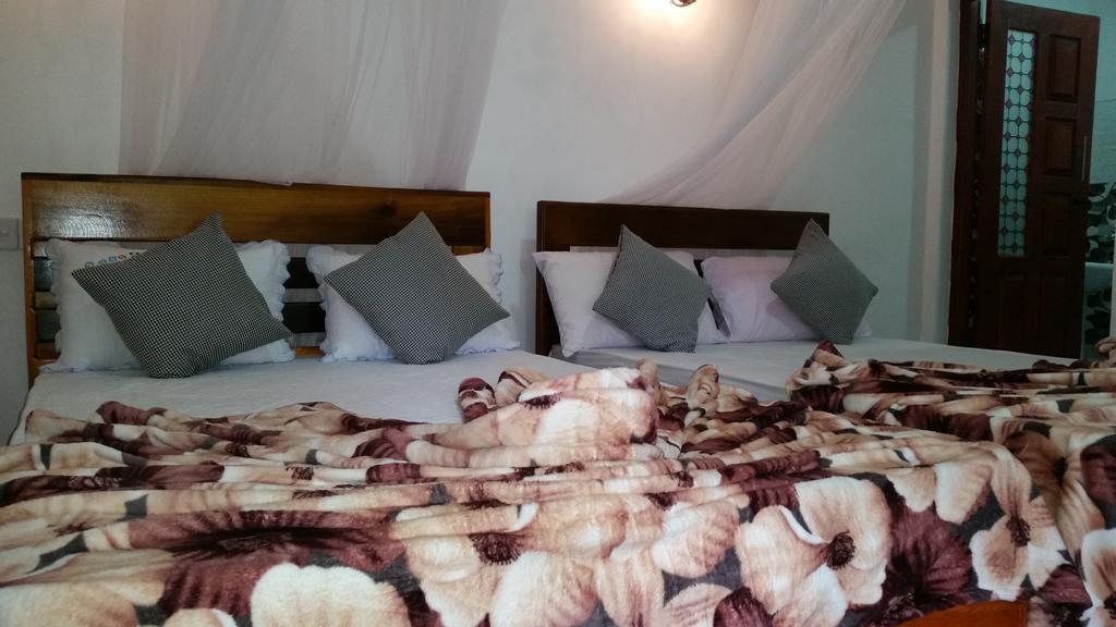 Quiet Rest Inn เอลลา ภายนอก รูปภาพ